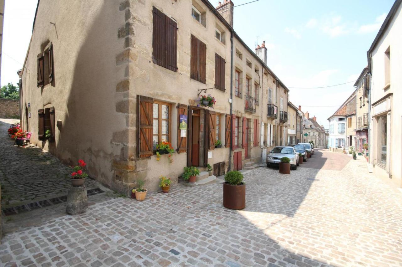 Au Coeur Du Chat Perche Arnay-le-Duc Exteriör bild